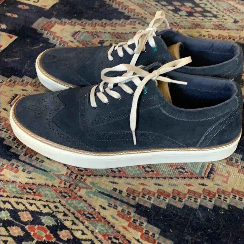 Blue Suede Wing Tips - Picture 4 of 5